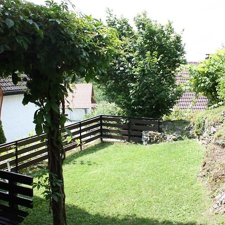 Ferienwohnung Im Gruenen Goessweinstein Bagian luar foto